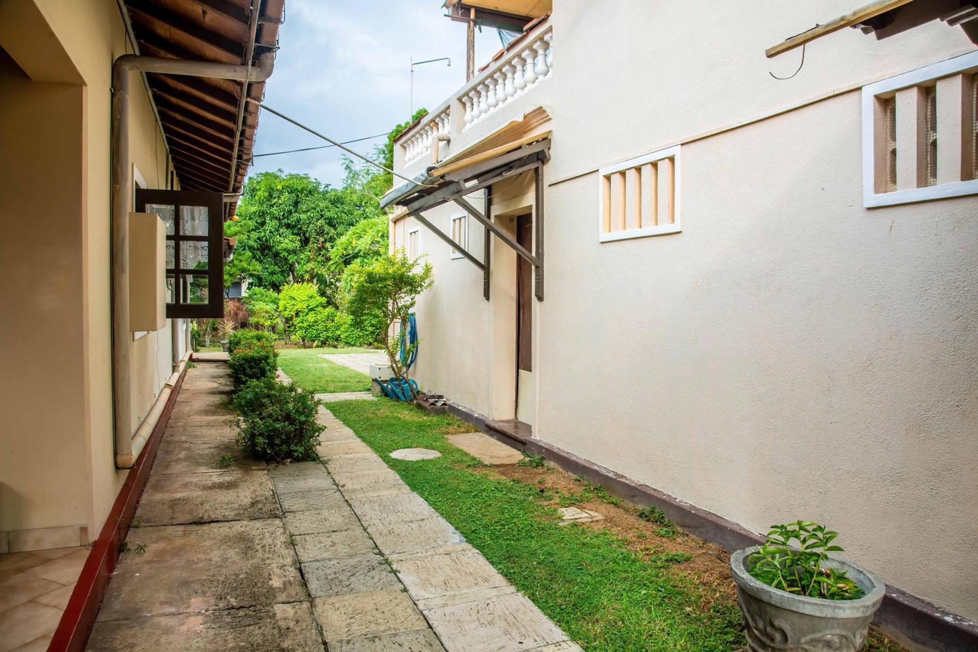 Fuchs Villas Negombo Dış mekan fotoğraf